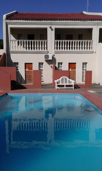 Flamboyant Guest Lodge Йоханнесбург Экстерьер фото